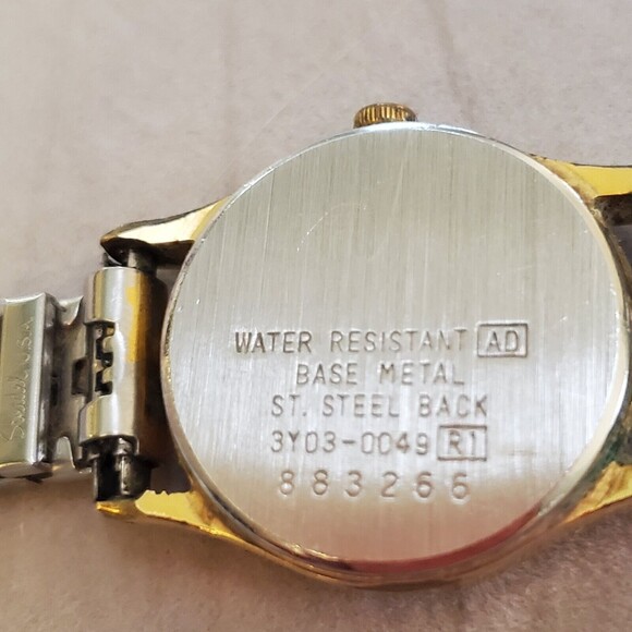 Mickey Mouse Vintage Quartz 1980s\' Goldtone Speidel Stretch Band Seiko Watch main image 4